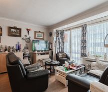 Centraal 2-slaapkamer appartement vlakbij zee te Oostende