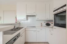 Bright 2 bedroom apartment