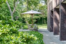 Unieke villa met praktijkmogelijkheid te Sijsele (Damme)