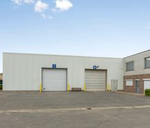 Magazijnruimte van ca. 3.000 m² in industriezone Kuurne