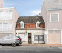 Te renoveren huis pal in het centrum van Meulebeke!