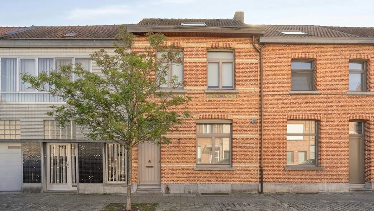 Huis met 3 slaapkamers en tuin te koop in Niel