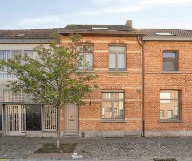 Huis met 3 slaapkamers en tuin te koop in Niel