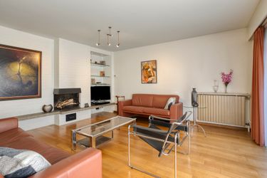 Vernieuwd 3 slaapkamer appartement met tuin in Bissegem!