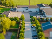 Bedrijfsgebouw te huur in Wevelgem