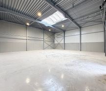 Nieuwbouw magazijn (238 m²) te huur in Aalter