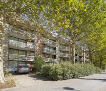 Appartement 3 ch. avec terrasse et parking à Laeken