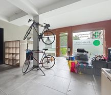 Handelspand (123m²) te koop in Deurne op centrale locatie