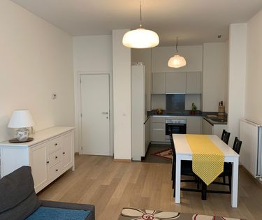 Appartement de 3 chambres au rez-de-chaussée avec terrasse