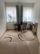 Appartement de 3 chambres au rez-de-chaussée avec terrasse 