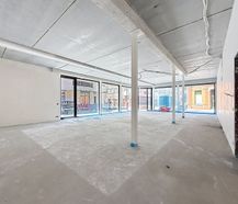 Handelsruimte (circa 140m²) te huur in centrum Aalter