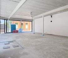 Handelsruimte (circa 140m²) te huur in centrum Aalter