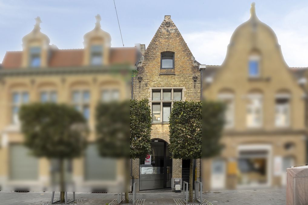 Te huur: Charmant handelspand (55 m²) in Nieuwpoort-Stad!