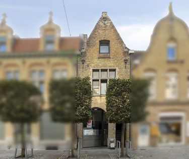 Te huur: Charmant handelspand (55 m²) in Nieuwpoort-Stad!