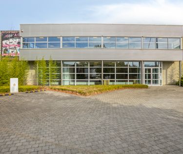 Modern bedrijfsgebouw te koop te Diest
