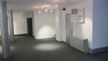 Polyvalent handelspand of kantoor in centrum Temse