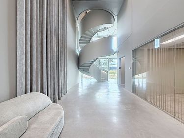 Bureau à louer (env. 445 m²) à Lokeren ! 