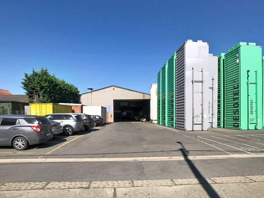 Loods/werkplaats vanaf ca. 1.500 m² in Hooglede-Gits