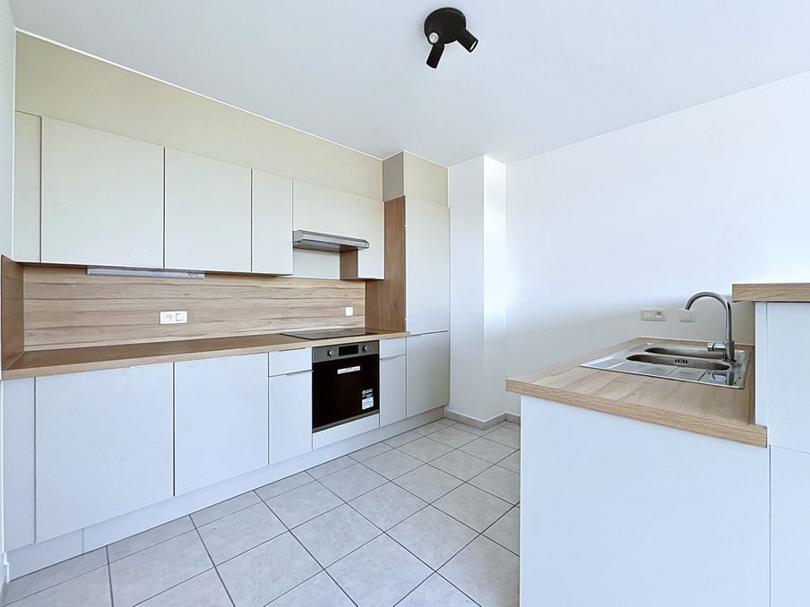 Appartement met 2 slaapkamers aan het station van Eeklo