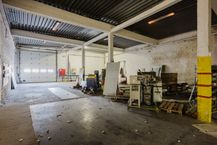 Bedrijfsgebouw met oppervlakte van ca. 4.550 m² te Meulebeke-Tielt