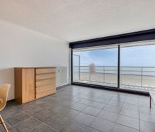 Apartment for sale in Blankenberge with frontal sea view