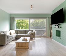 Lichtrijk appartement met garage op toplocatie in Brasschaat