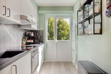 Lichtrijk appartement met garage op toplocatie in Brasschaat