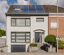 Instapklare gezinswoning met 3 slaapkamers te koop in Kortrijk