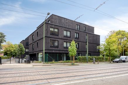 Kantoorgebouw te koop Ukkel