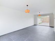 Woning met 3 kamers, stadstuin en staanplaats in Poperinge