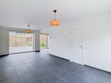 Woning met 3 kamers, stadstuin en staanplaats in Poperinge