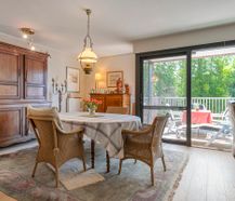 Ruim 2 slaapkamer appartement te koop centrum Heule