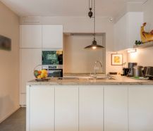 Ruim 2 slaapkamer appartement te koop centrum Heule
