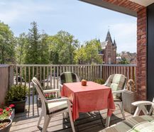 Ruim 2 slaapkamer appartement te koop centrum Heule