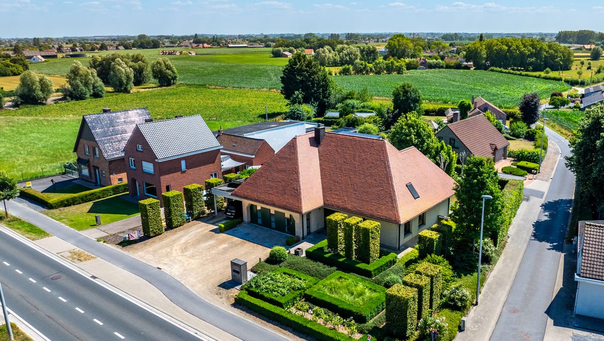 Uitzonderlijke villa met praktijkruimte of thuiskantoor