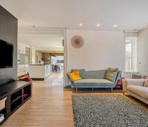 Instapklaar huis met 4 kamers te koop in centrum Desselgem