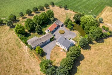 Landelijk gelegen eigendom te koop in Hoogstade
