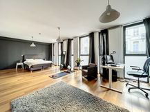 Splendide loft meublé de 115 m² avec terrasse et parking