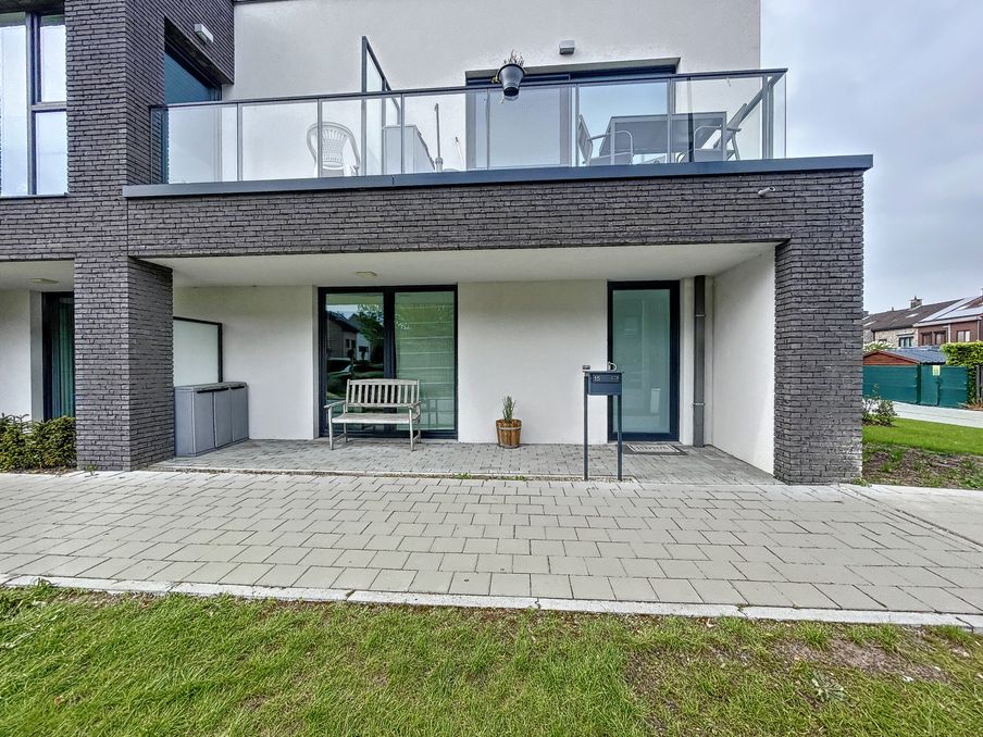 Bel appartement rez-de-chaussée récent avec terrasse