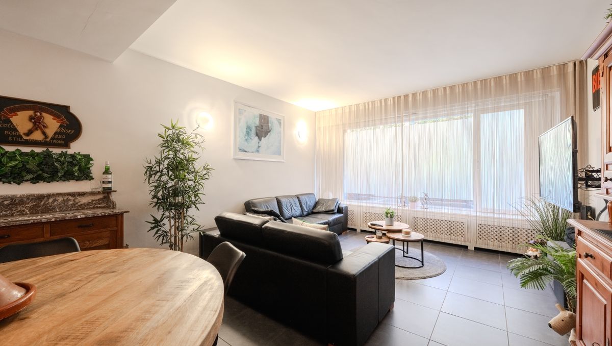 Gelijkvloers appartement met parkzicht te Oostende