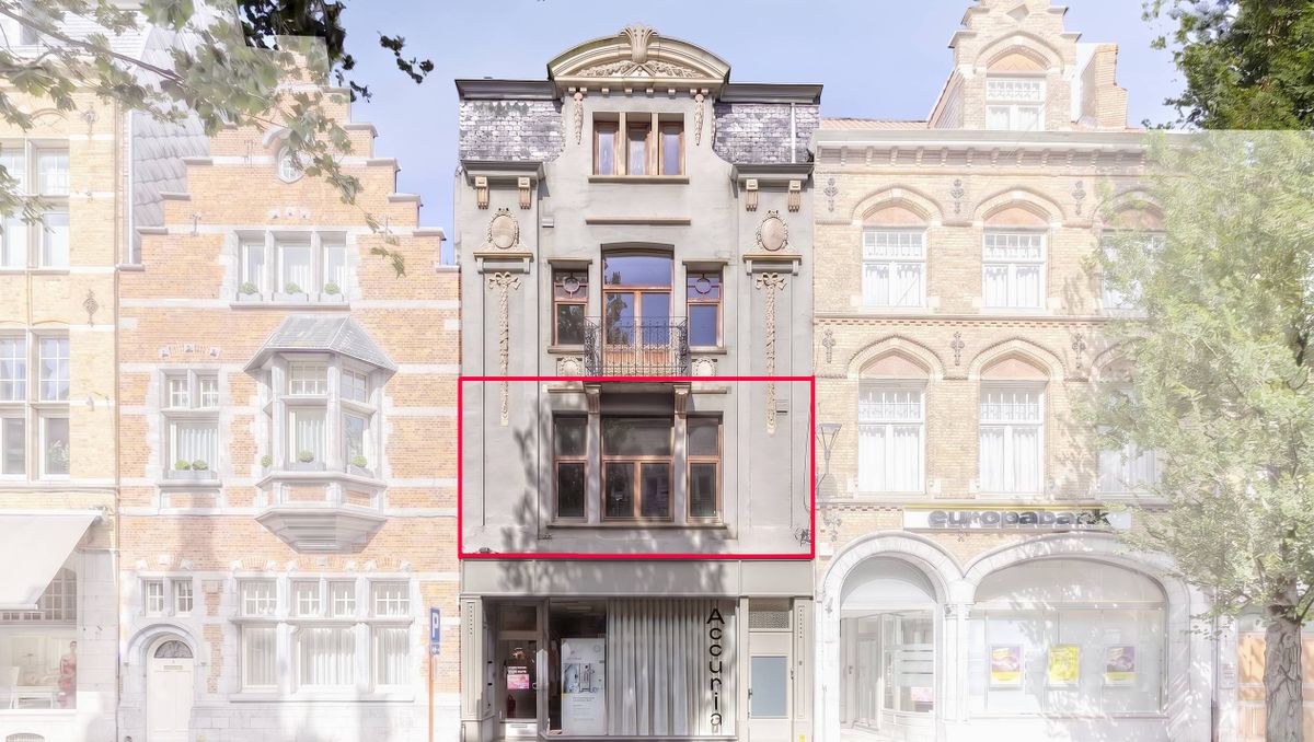 Appartement (energielabel A) met één slaapkamer en terras in Ieper centrum