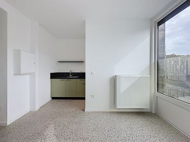 Gerenoveerd triplex-appartement met tal van mogelijkheden 