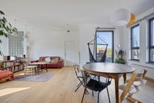 Two-bedroom penthouse with exceptional 100m² terrace