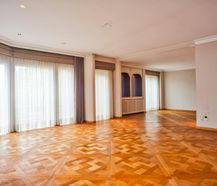 Magnifieke en exclusieve triplex pal in het centrum van Izegem