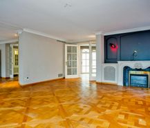 Magnifieke en exclusieve triplex pal in het centrum van Izegem