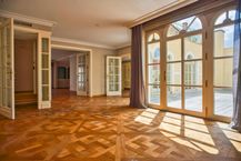 Magnifieke en exclusieve triplex pal in het centrum van Izegem