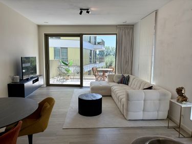 Energiezuinig wonen met terras en zicht op de Rupel in Boom.