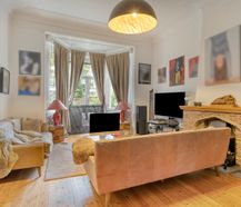 Unieke stadswoning met ruime tuin te koop in Antwerpen