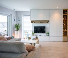 Maison moderne avec grand jardin et tout confort dans un emplacement privilégié