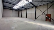 KMO-unit van 306 m² te huur op top-locatie in Jabbeke